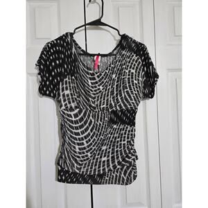 Miss California small women's black and white blouse with tummy control
